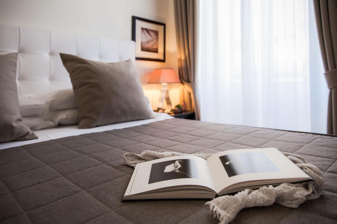 Hotel Lido Alassio Bagian luar foto