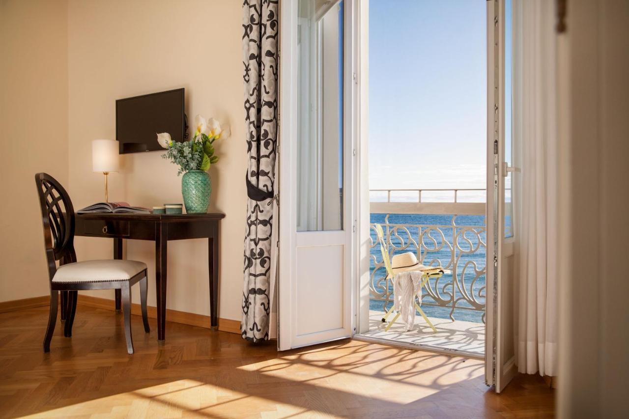 Hotel Lido Alassio Bagian luar foto