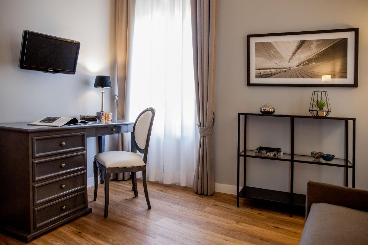 Hotel Lido Alassio Bagian luar foto